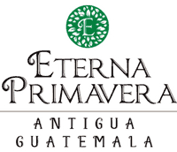 Hotel Eterna Primavera, creperia en Antigua Guatemala